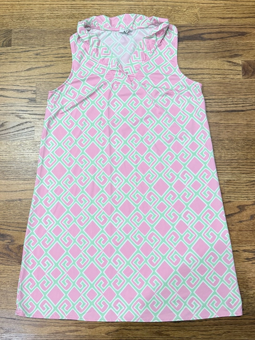 Crown & Ivy Petite PM Sleeveless Shift Dress Pink Green Geometric Print Medium